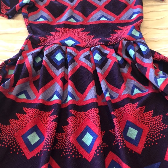 Aztec print pleated waist dress - Picture 5 of 5